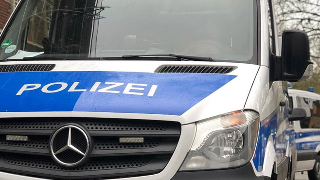 21-Jähriger Nach Auseinandersetzung Mit Messer Schwer Verletzt - 17 ...