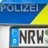 Neue NRW-Kennzeichen an Funkstreifenwagen BMW der Polizei NRW