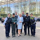 Raquel Rey Grimón, Roberto Garcia Alvarez, Police Commissioner Friederike Zurhausen and police officers from the Recklinghausen police station in front of the Recklinghausen Festival Theater.  