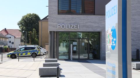 Bild der Polizeiwache Grevenbroich. 