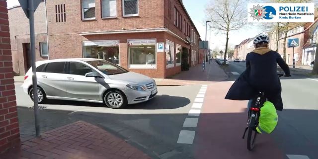 Gefahr durch Radfahrende auf der falschen Seite