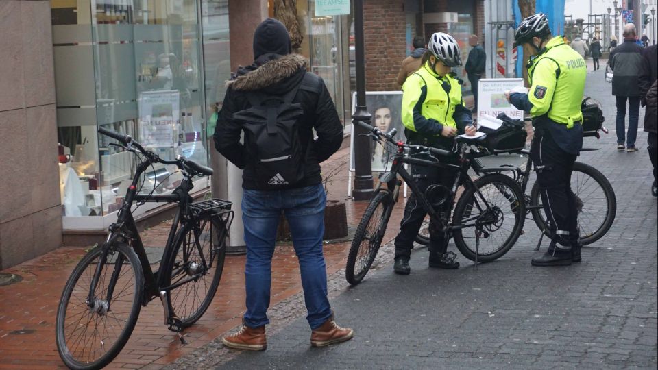 Bild Kontrolle Fahrradfahrer