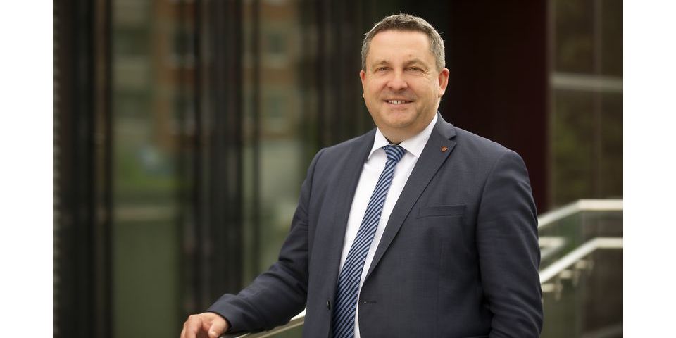 Foto vom Behördenleiter Dr. Axel Lehmann