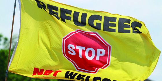 Fahne Stop Refugees